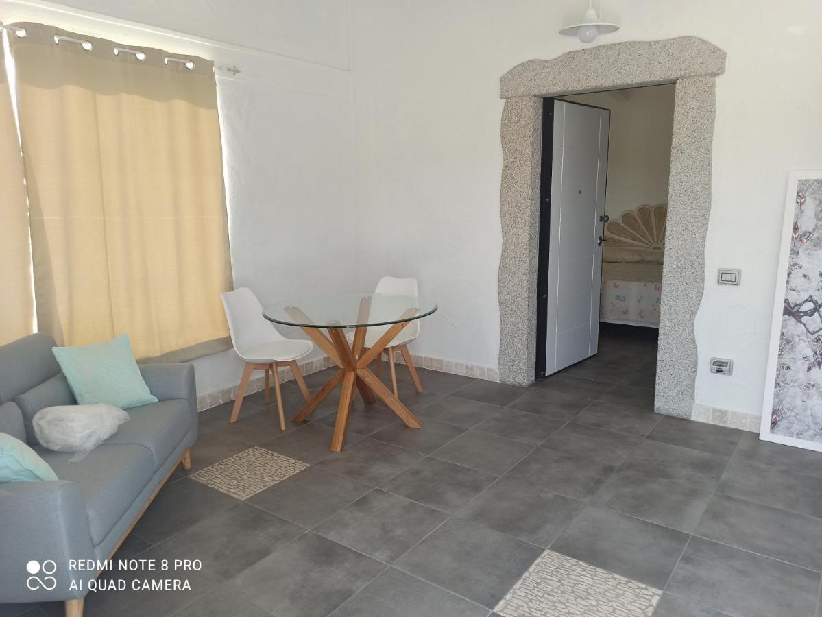 Bello Bello Rooms Santa Teresa Gallura Buitenkant foto