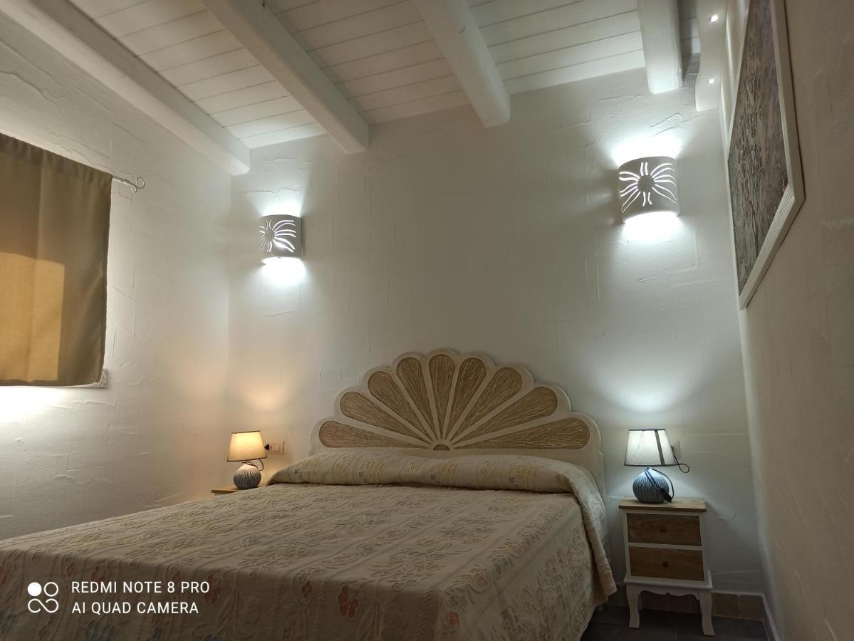 Bello Bello Rooms Santa Teresa Gallura Buitenkant foto